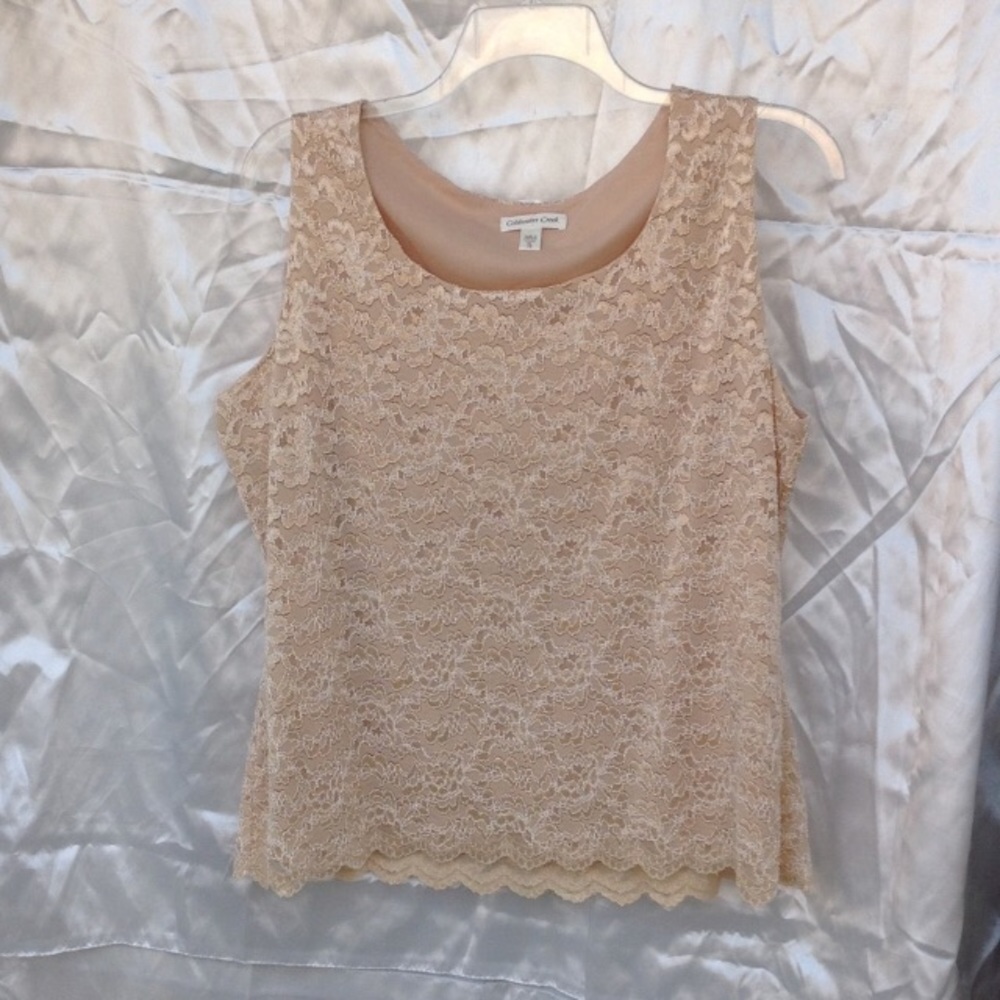Lace Sleeveless Shirt